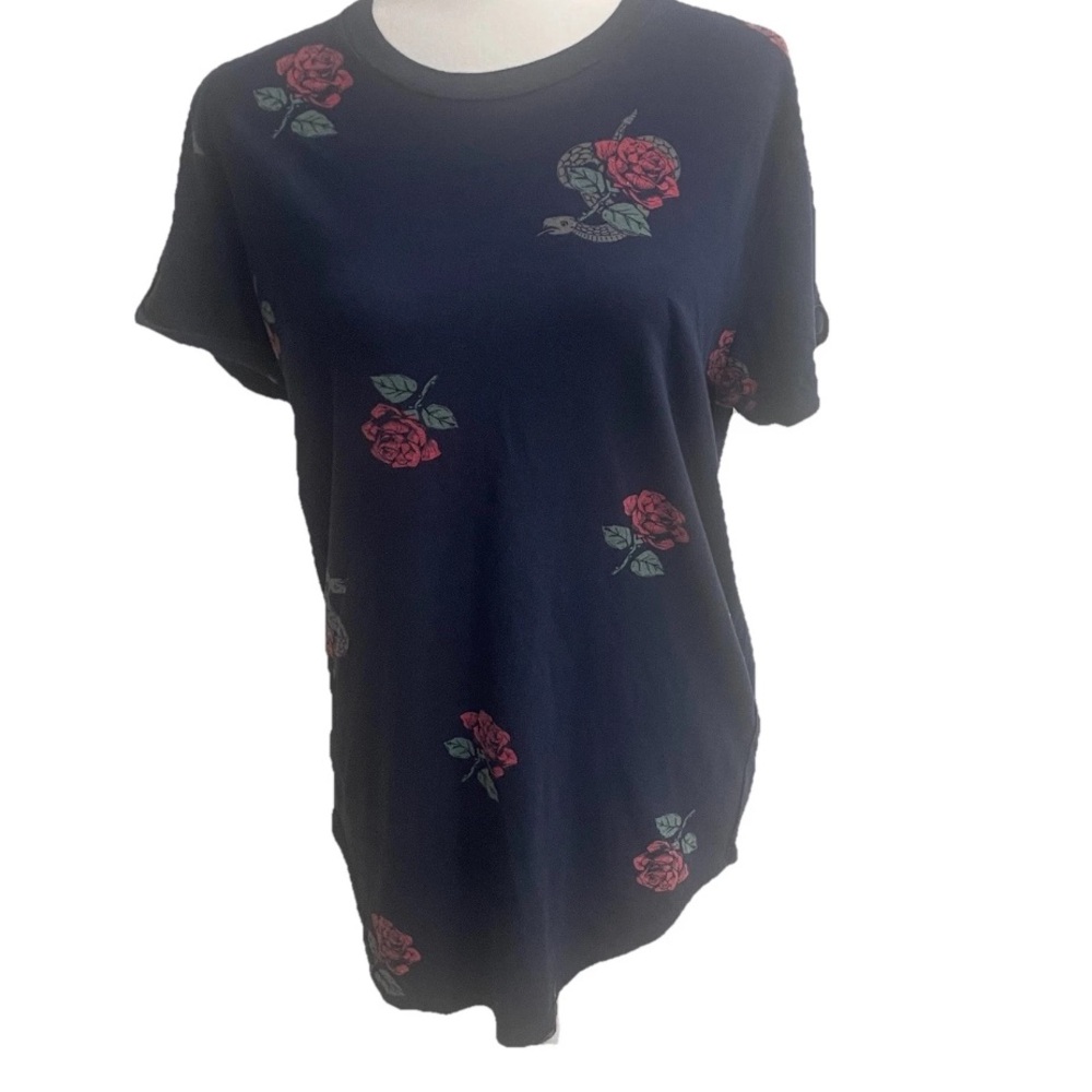 Hollister Navy Blue Snake & Rose Print Top Size Small Short Sleeves